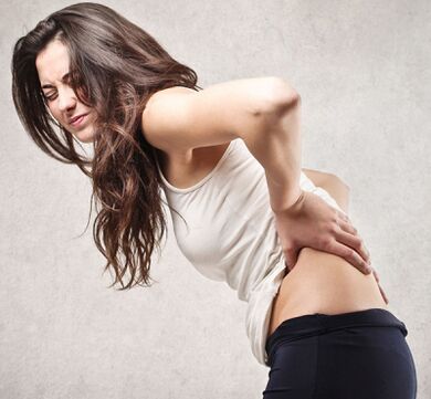 back pain on a girl1